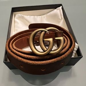 Brown leather skinny Gucci belt brand new